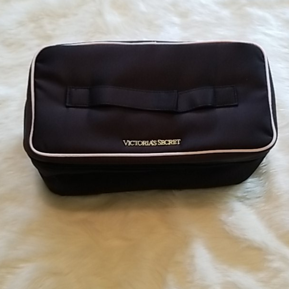 Victoria's secret small garment bag